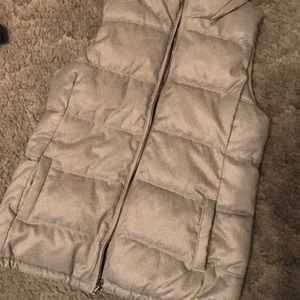 Old Navy quilted puff vest. Fits like a small